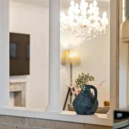 Grosses In Bester Lage Nahe Wien Apartment *