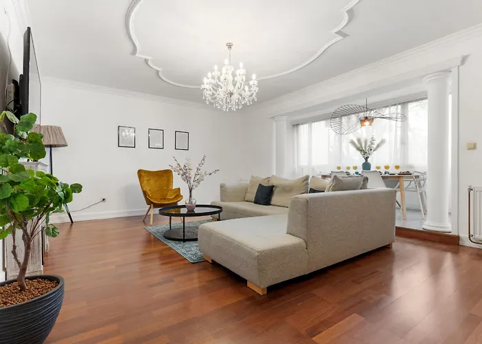 Grosses In Bester Lage Nahe Wien Apartamento